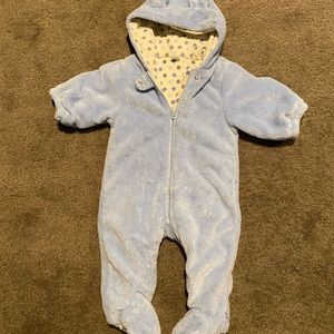 Soft winter snow suit